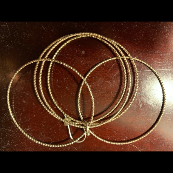 EUC multi hoop gold tone earrings - Picture 5 of 6